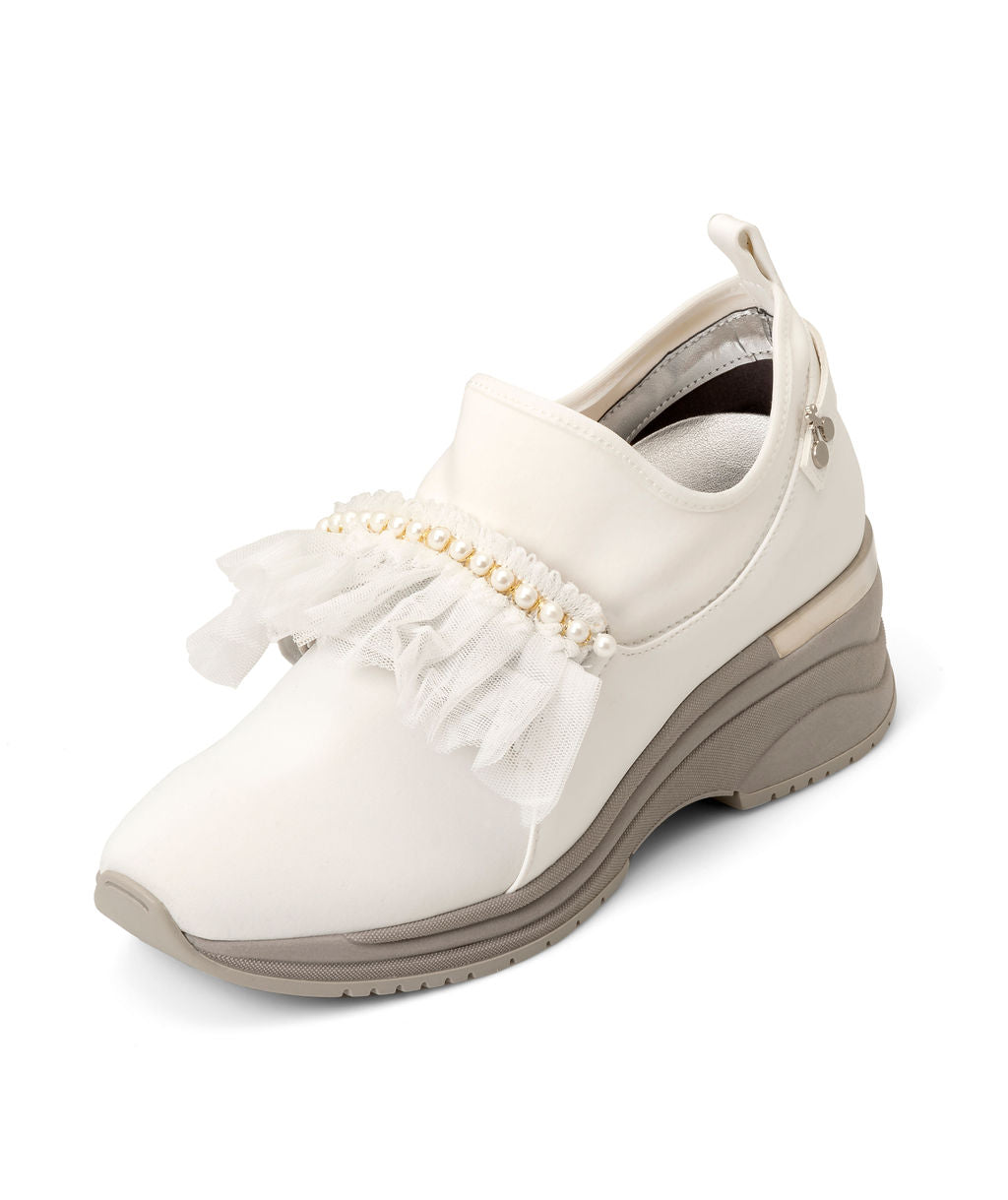 Sundaes | Recycled Lycra & Wine Grapes ^ Cup