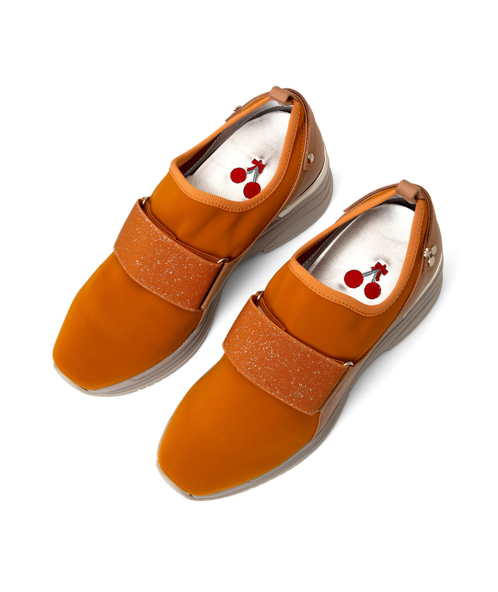 Sundaes | Recycled Lycra & Wine Grapes ^ Cup